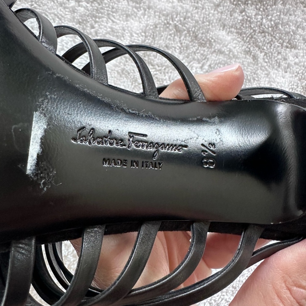 Ferragamo Black Leather Knotted Strappy Mules with Suede Heels Women’s 8-1/2 - Picture 2 of 6